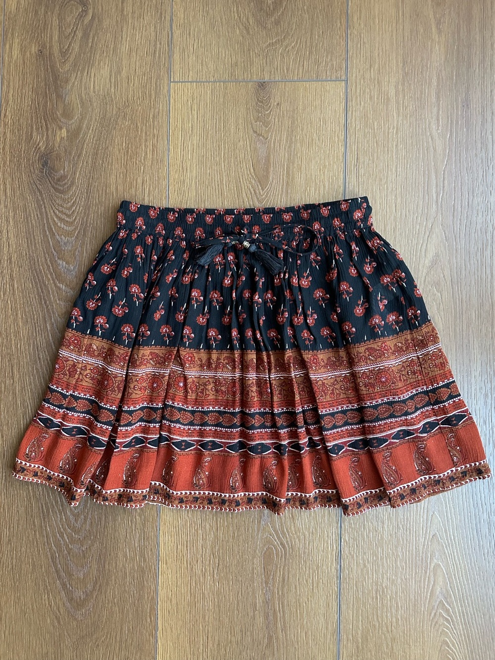 Forever 21 Black and Rust Printed Tiered Mini Skirt